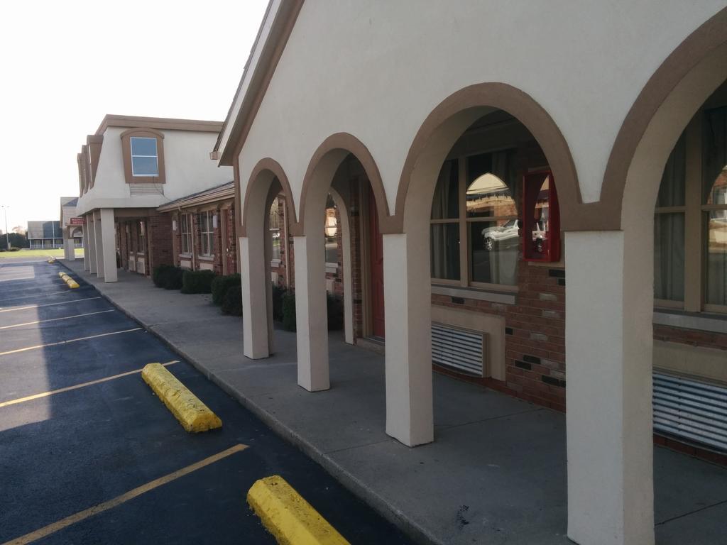 Budget Inn- Troy Exterior photo