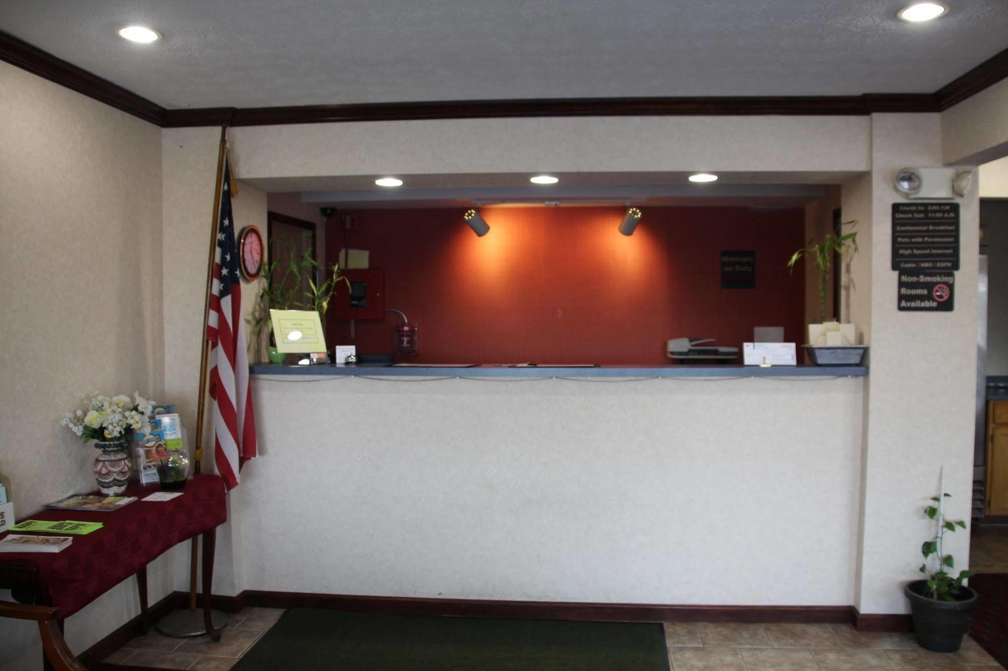 Budget Inn- Troy Exterior photo